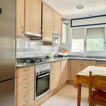 Apartamento Espacioso Y Con Acceso A Piscina 아파트 로지즈