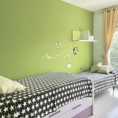 아파트 Apartamento Espacioso Y Con Acceso A Piscina 로지즈